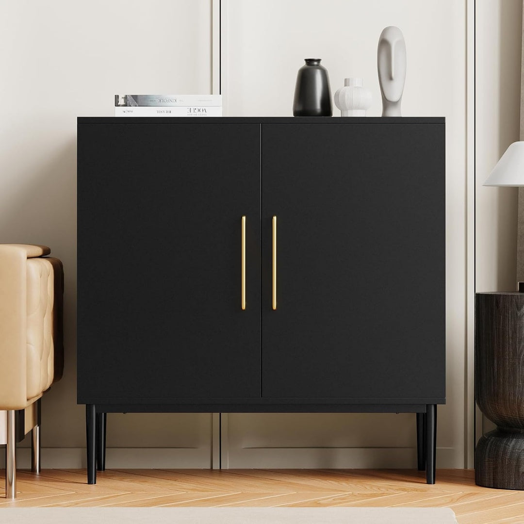 Sideboard aus Samt und Holzwerkstoff mit verstellbaren Ablagen