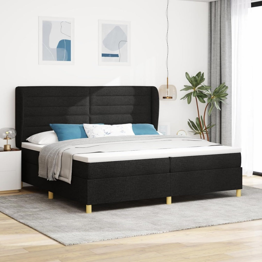 Das Boxspringbett setzt auf matte Oberflaechen