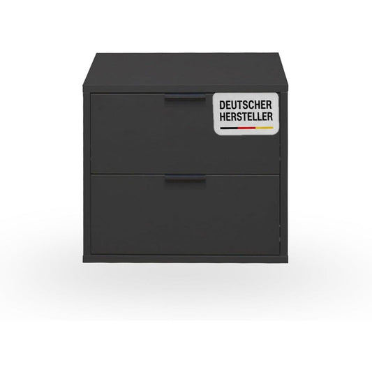 Sanft schliessende Fronten treffen auf Schubladen an dem Sideboard