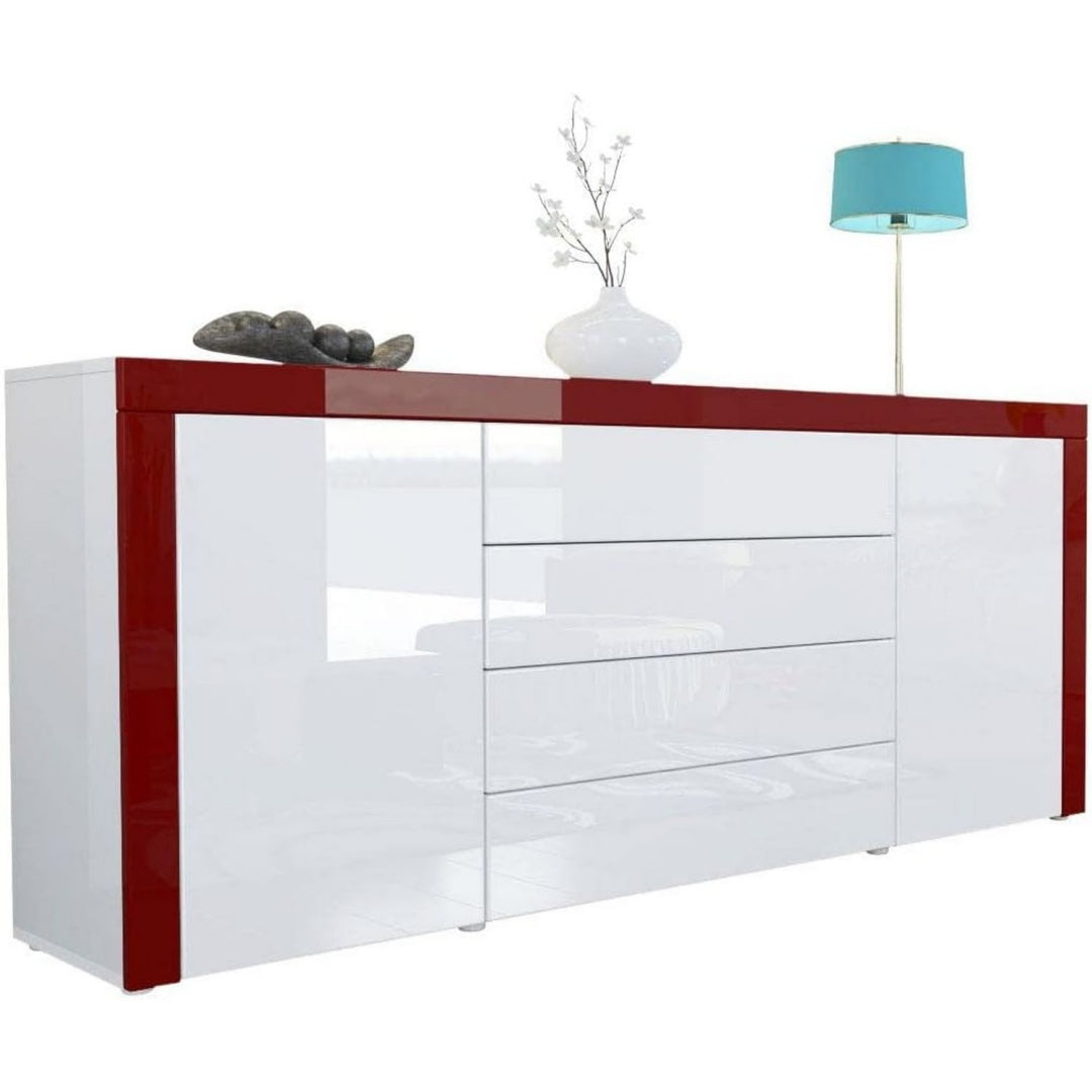 Grifflose Fronten treffen auf Schubladen an dem Sideboard