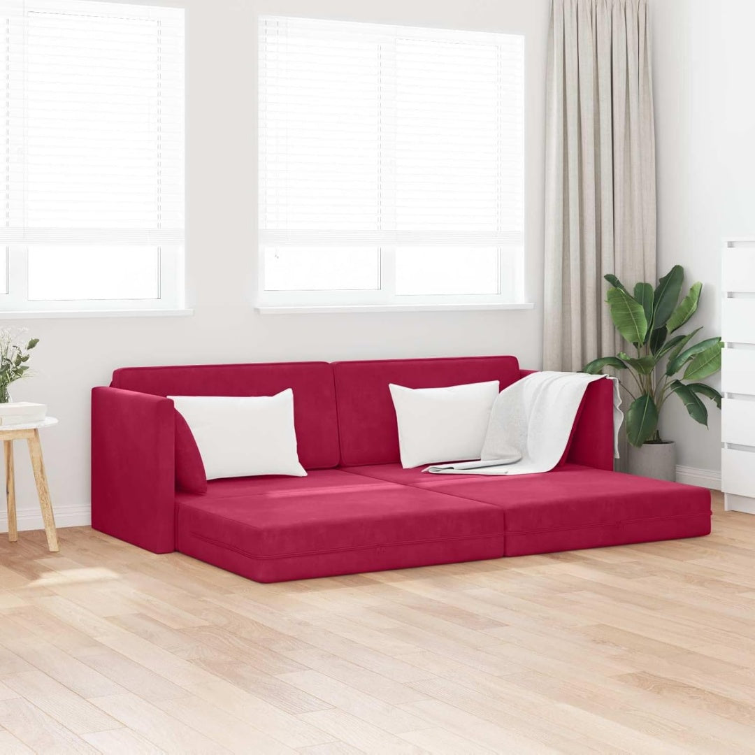 Das Bettgestell nimmt mit 213 x 70 x 77 cm Gestalt an
